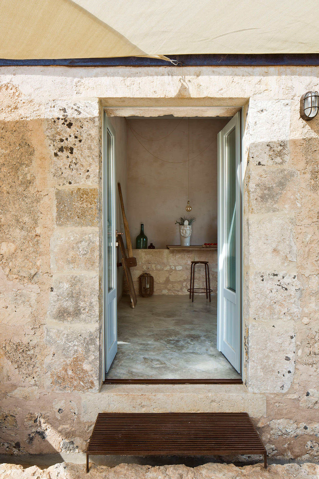 https://studiogum.it/media/pages/casa-farfaglia/e0d67e393b-1688574631/studio-gum_casa-farfaglia_40.jpg