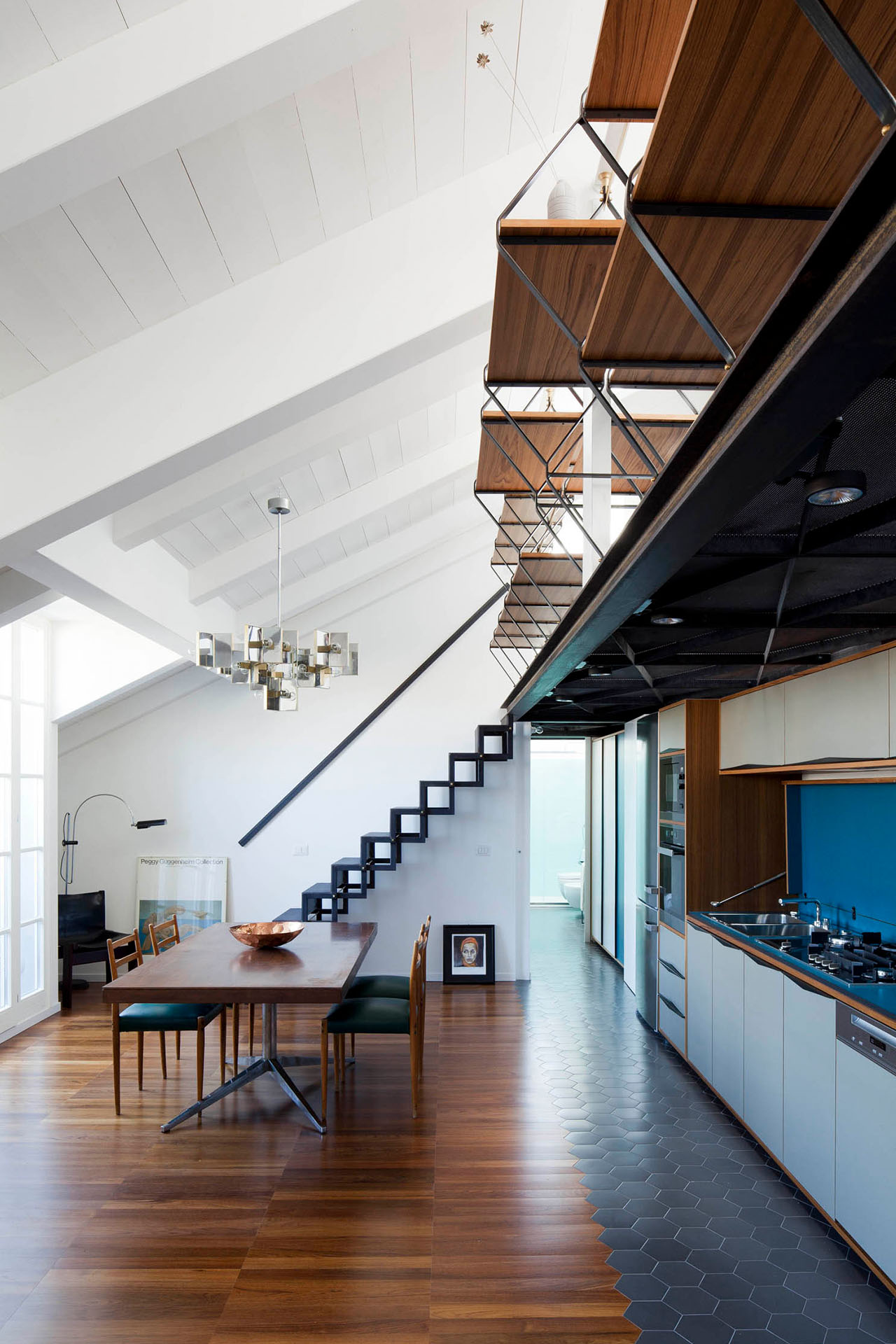 https://studiogum.it/media/pages/casa-moscova/4103273733-1681213641/studio-gum_casa-moscova_9.jpg