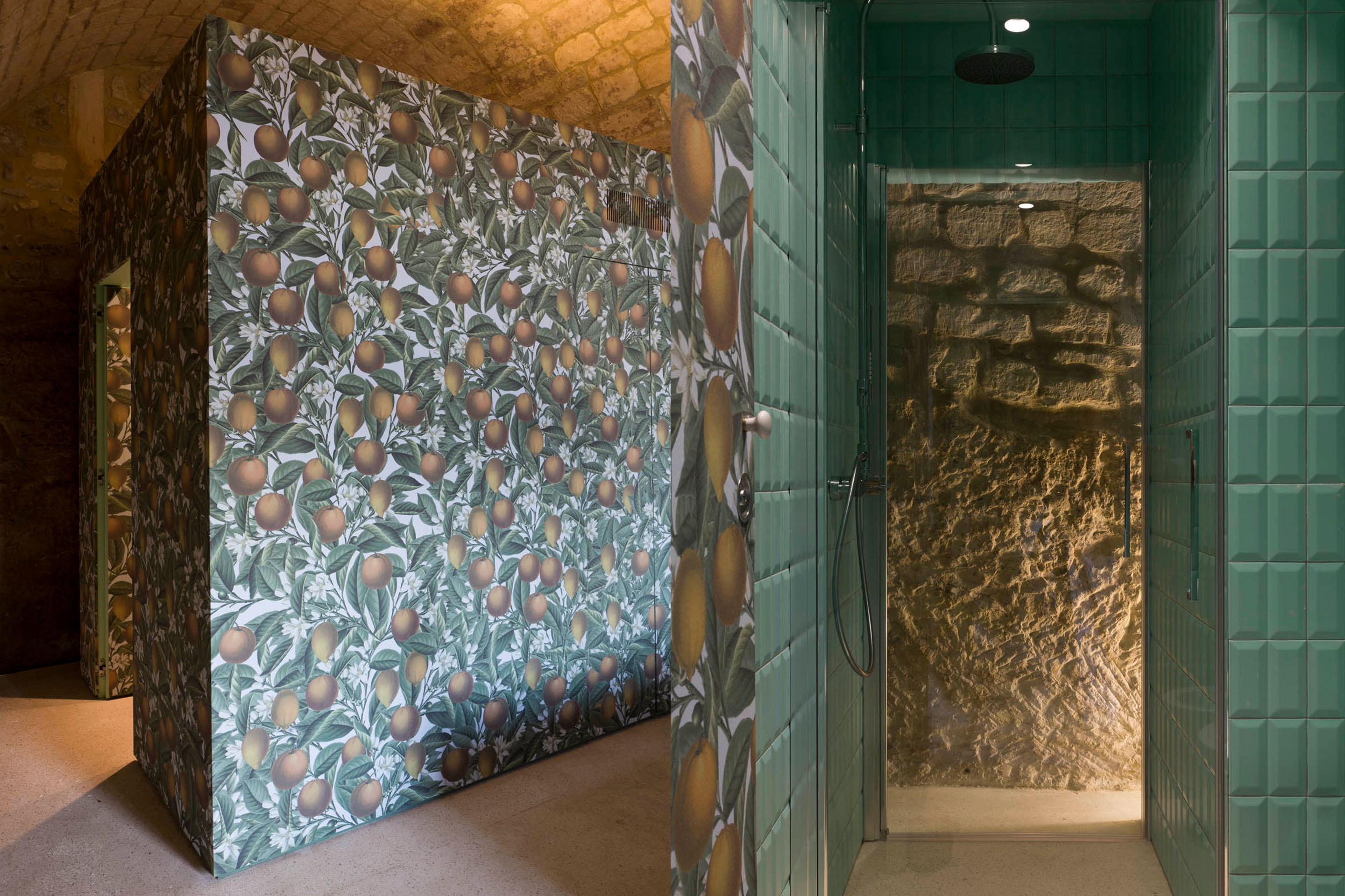 https://studiogum.it/media/pages/casa-santa-maria/48bcbad76c-1681213618/studio-gum_casa-santa-maria_15.jpg